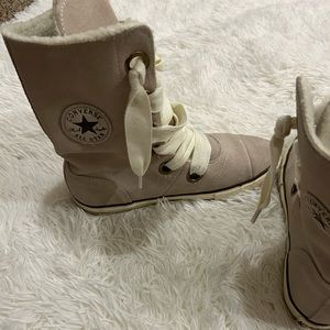 Suede high top converse boot with fur inside